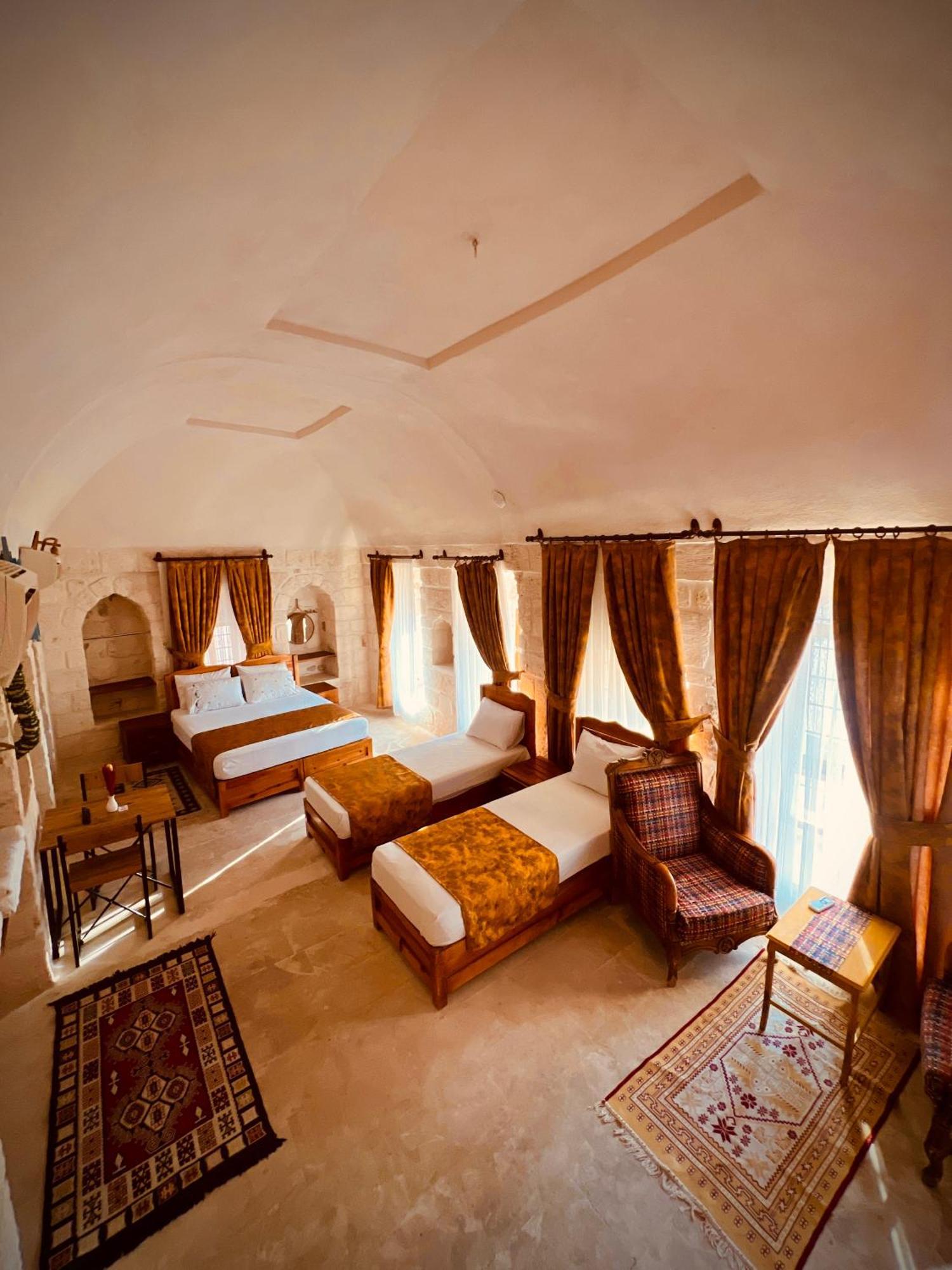 Mons Masius Hotel Teras Midyat Luaran gambar