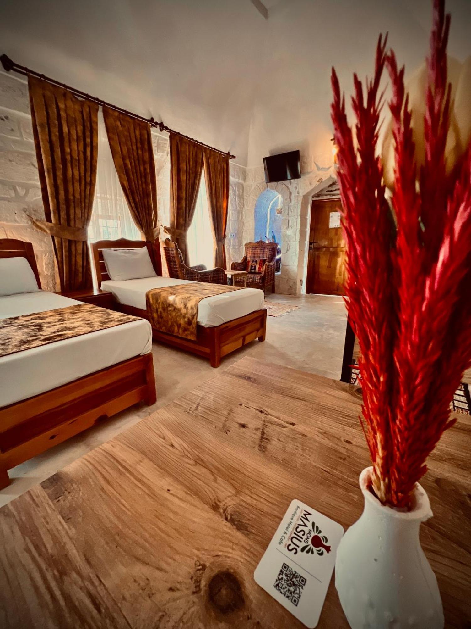 Mons Masius Hotel Teras Midyat Luaran gambar