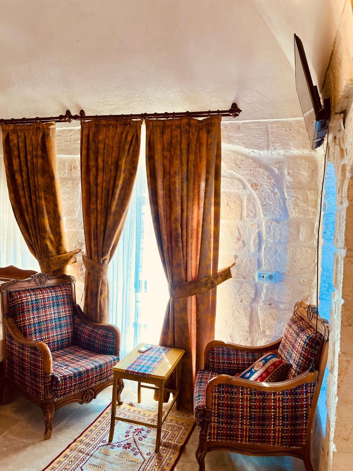 Mons Masius Hotel Teras Midyat Luaran gambar