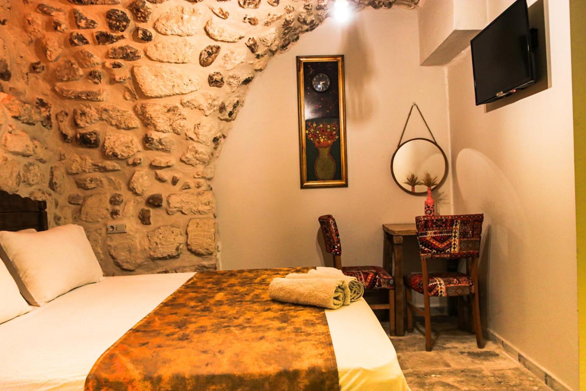 Mons Masius Hotel Teras Midyat Luaran gambar