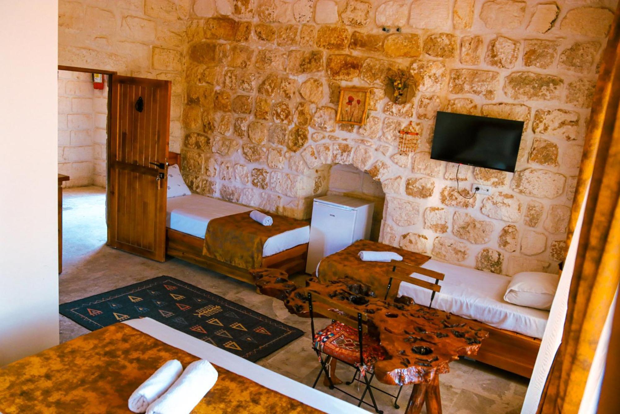 Mons Masius Hotel Teras Midyat Luaran gambar