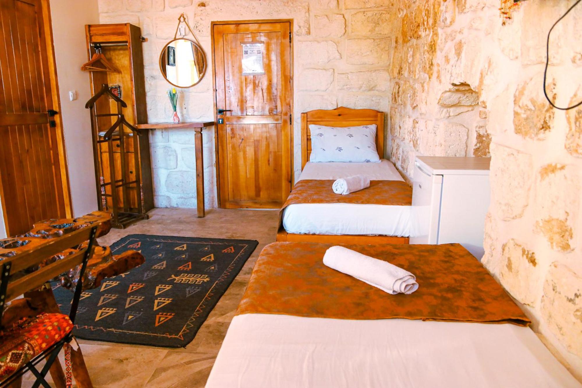Mons Masius Hotel Teras Midyat Luaran gambar